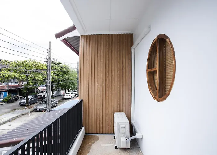 Urban Muji Oasis Ratchada-lat Phrao Chatuchak Mrt * Bangkok